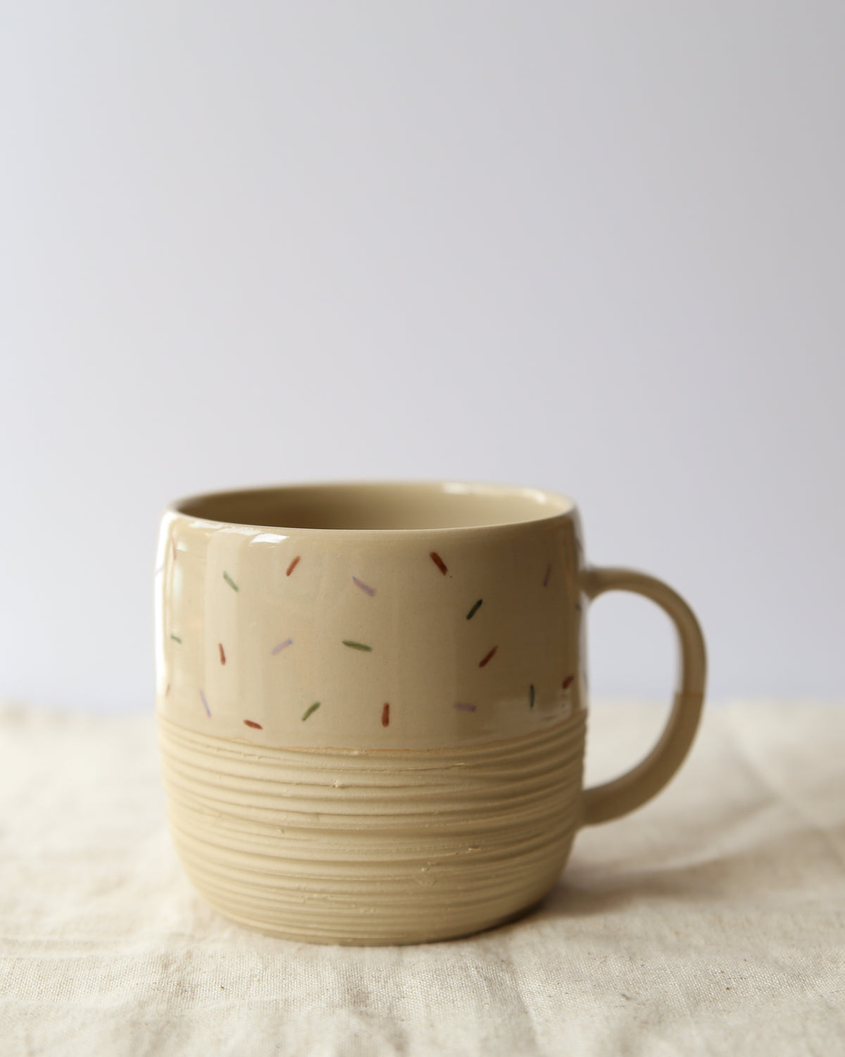 Grosse Teetasse aus Keramik | happy place